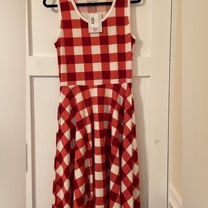 Lularoe NWT Nicki dress